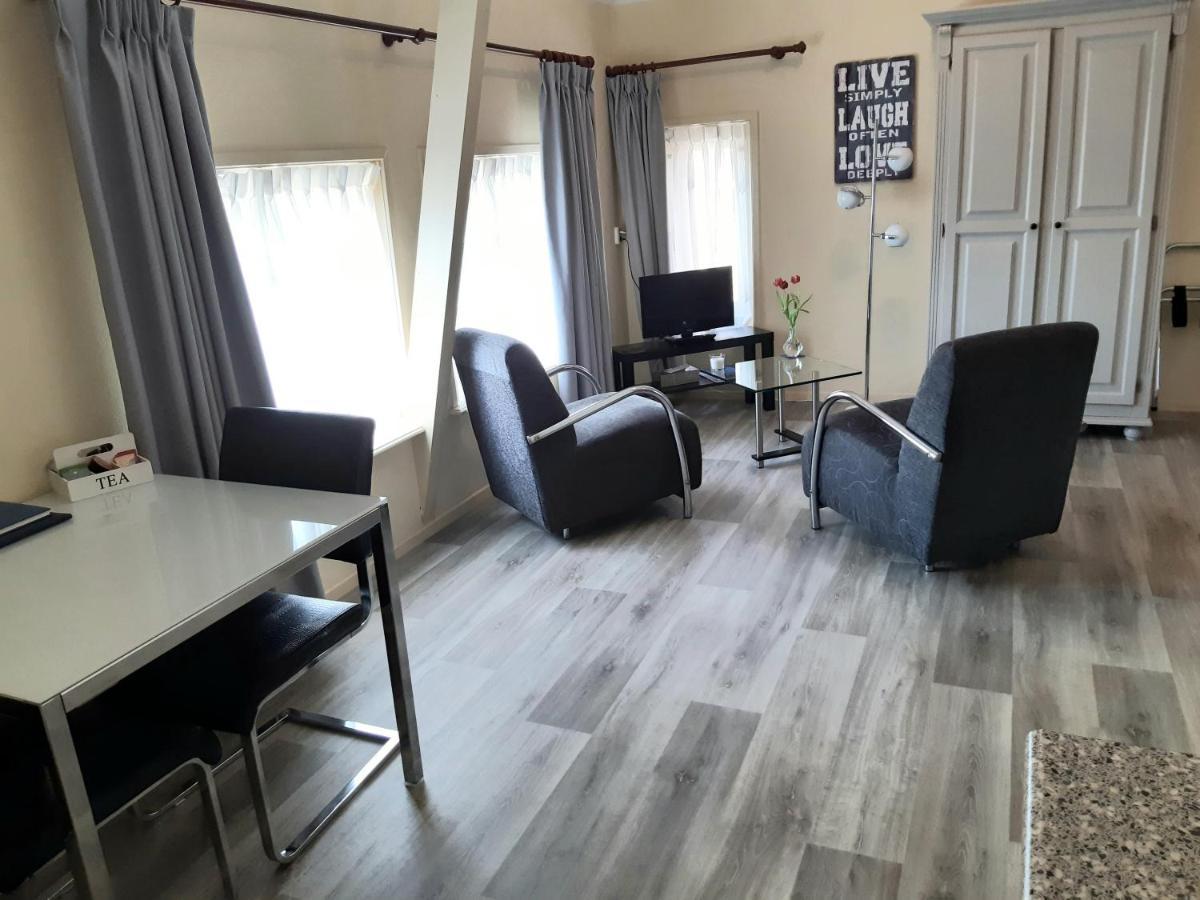 Logement 'De Witte Klok' Oude Bildtzijl Exteriör bild