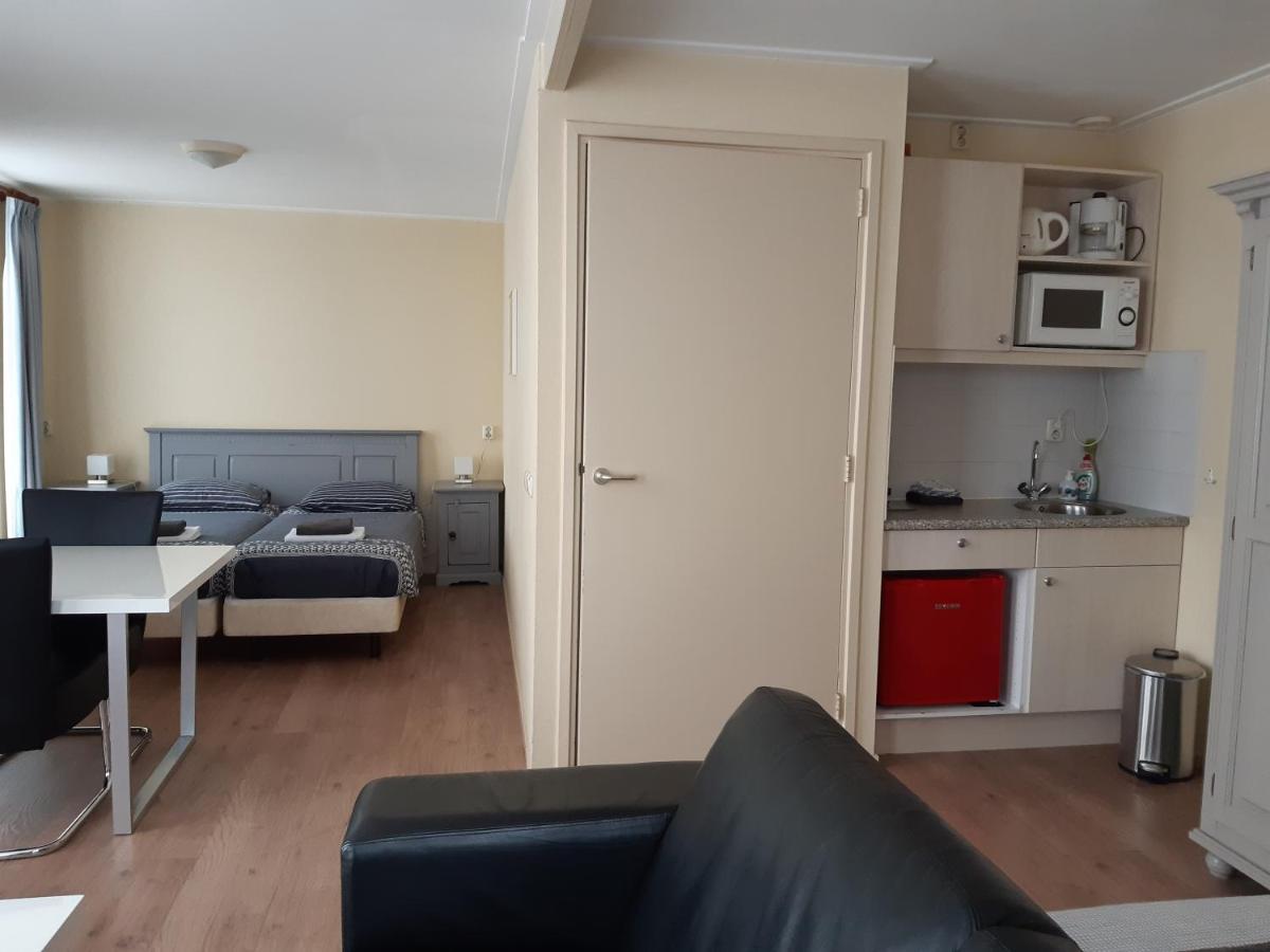 Logement 'De Witte Klok' Oude Bildtzijl Exteriör bild